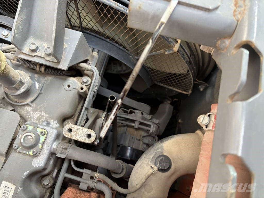 Hitachi HITACHI ZX135US‑3 Bageri gusjeničari