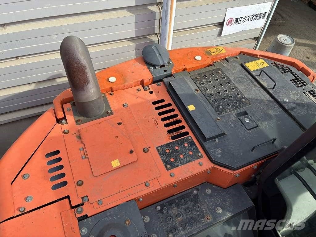 Hitachi HITACHI ZX135US‑3 Bageri gusjeničari