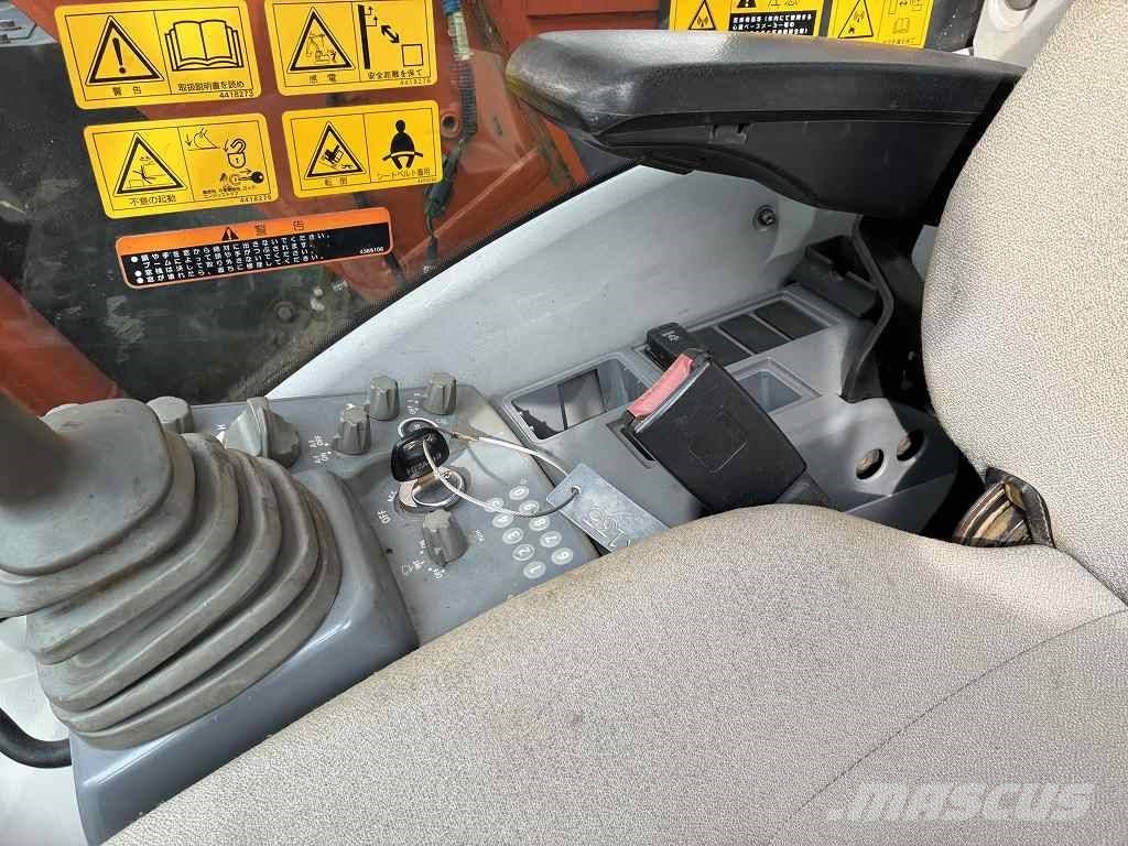 Hitachi HITACHI ZX135US‑3 Bageri gusjeničari