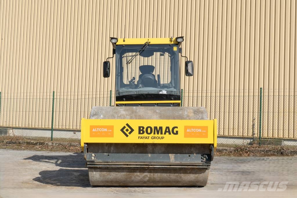 Bomag BW 213 DH+P-5 Enojni valjarji