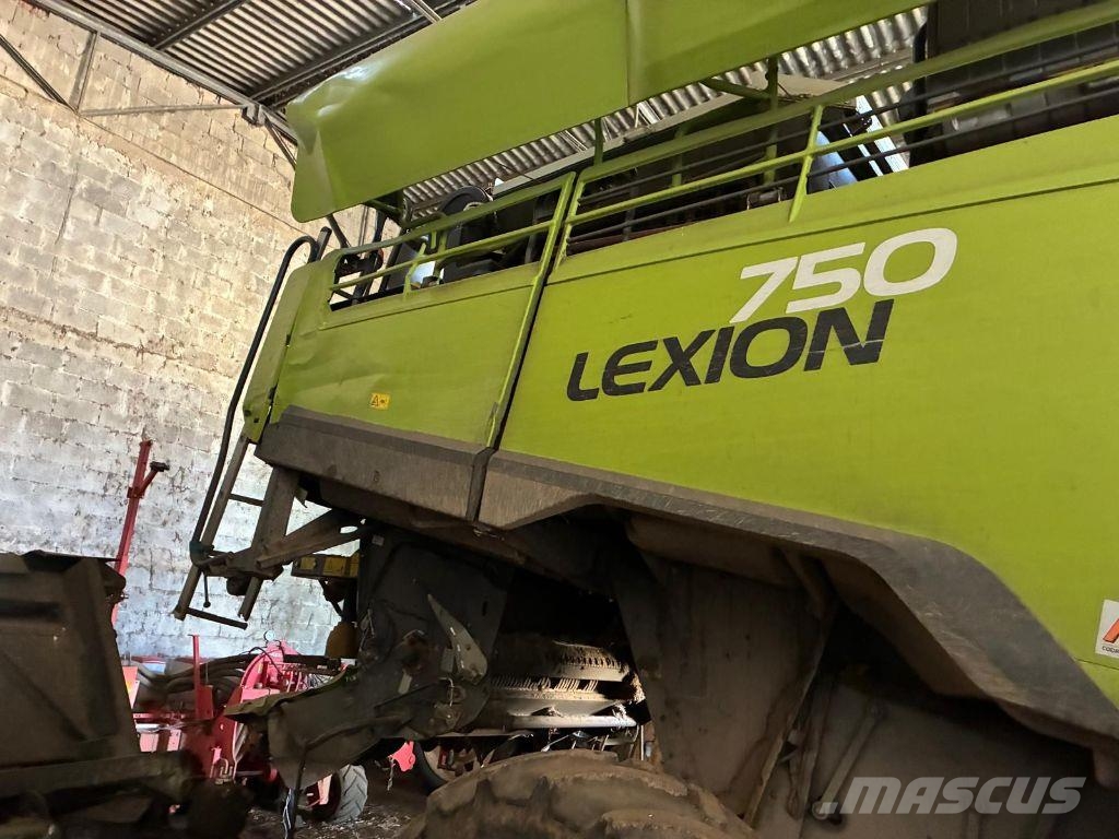 CLAAS lexion 750 콤바인 수확기