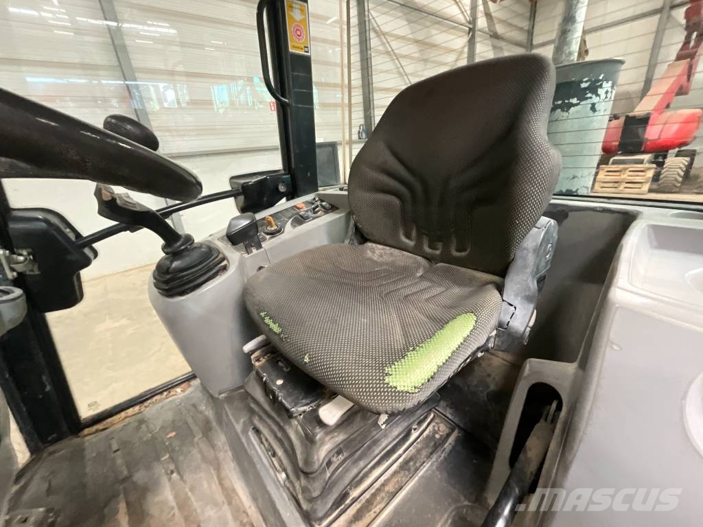 CAT 908 H لوادر بعجل