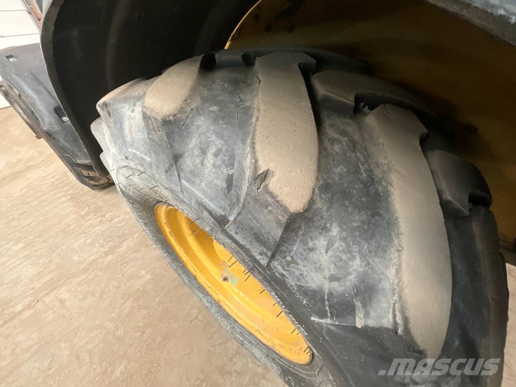 CAT 908 H لوادر بعجل