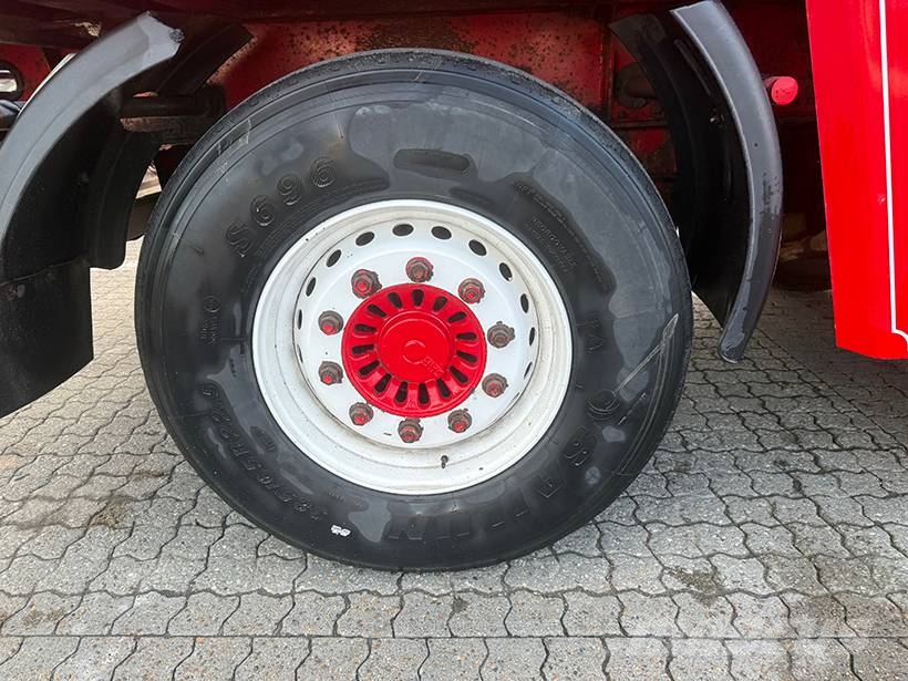MTDK Walkingfloor / Schubbodenauflieger Outros semi-reboques