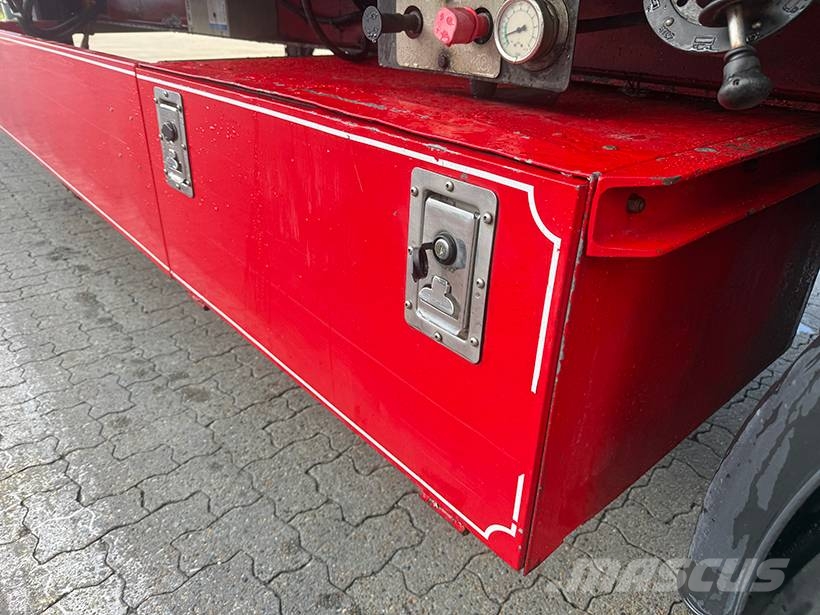 MTDK Walkingfloor / Schubbodenauflieger Outros semi-reboques