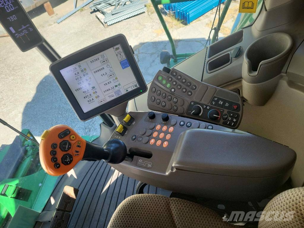 John Deere T 670 i 4x4 Combine harvesters