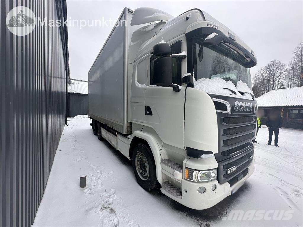 Scania R520 Camiones con caja de remolque