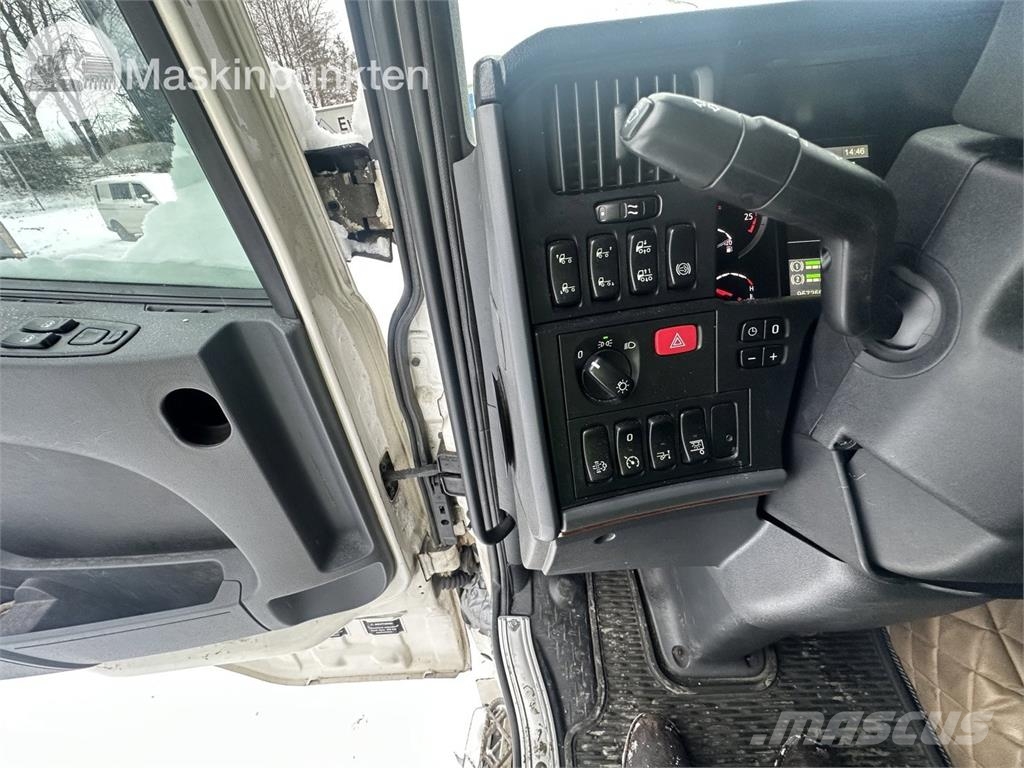 Scania R520 Camiones con caja de remolque