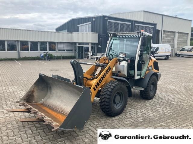 Liebherr L 506 Compact Kolesni nakladalci
