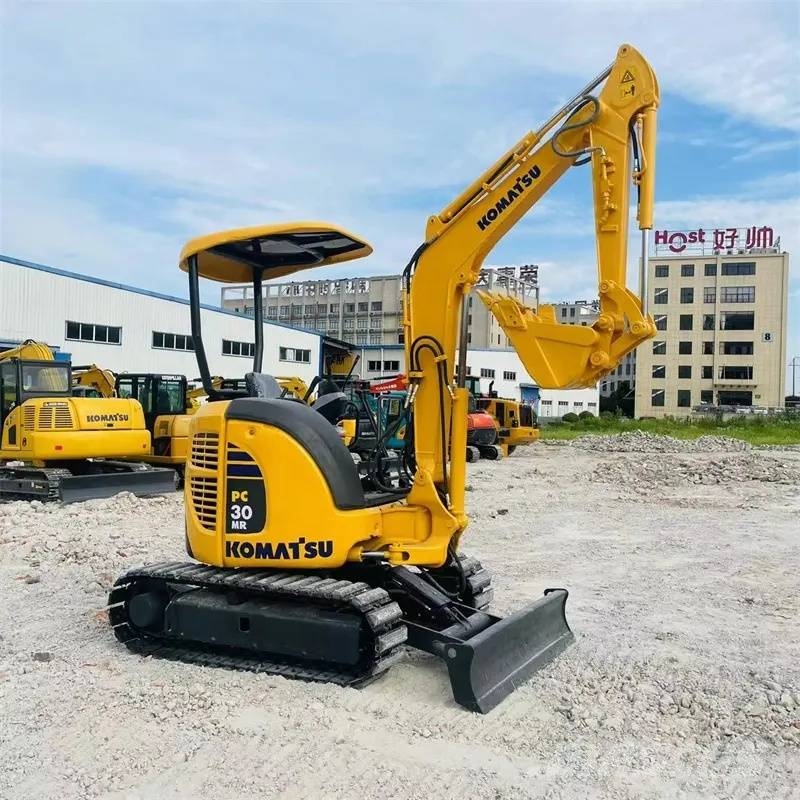 Komatsu PC 30 Εκσκαφείς με ερπύστριες