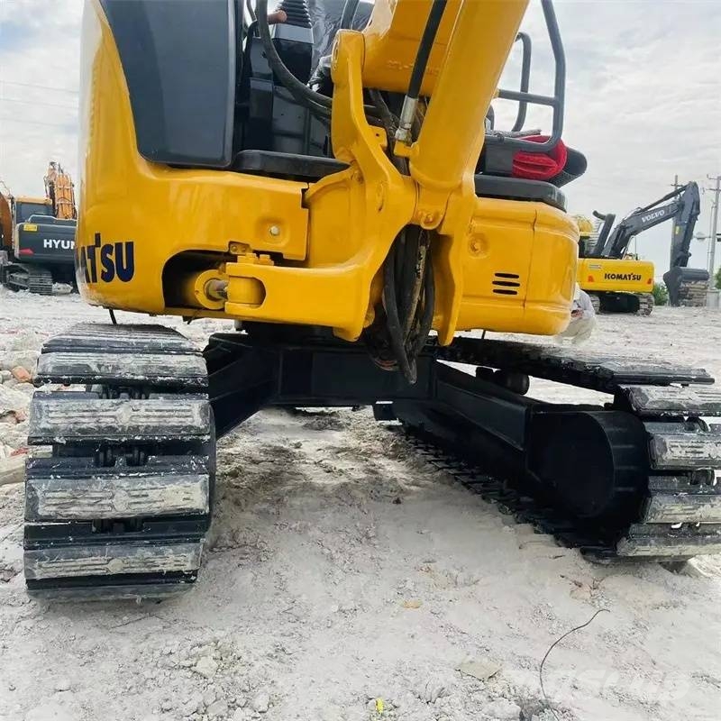 Komatsu PC 30 Εκσκαφείς με ερπύστριες