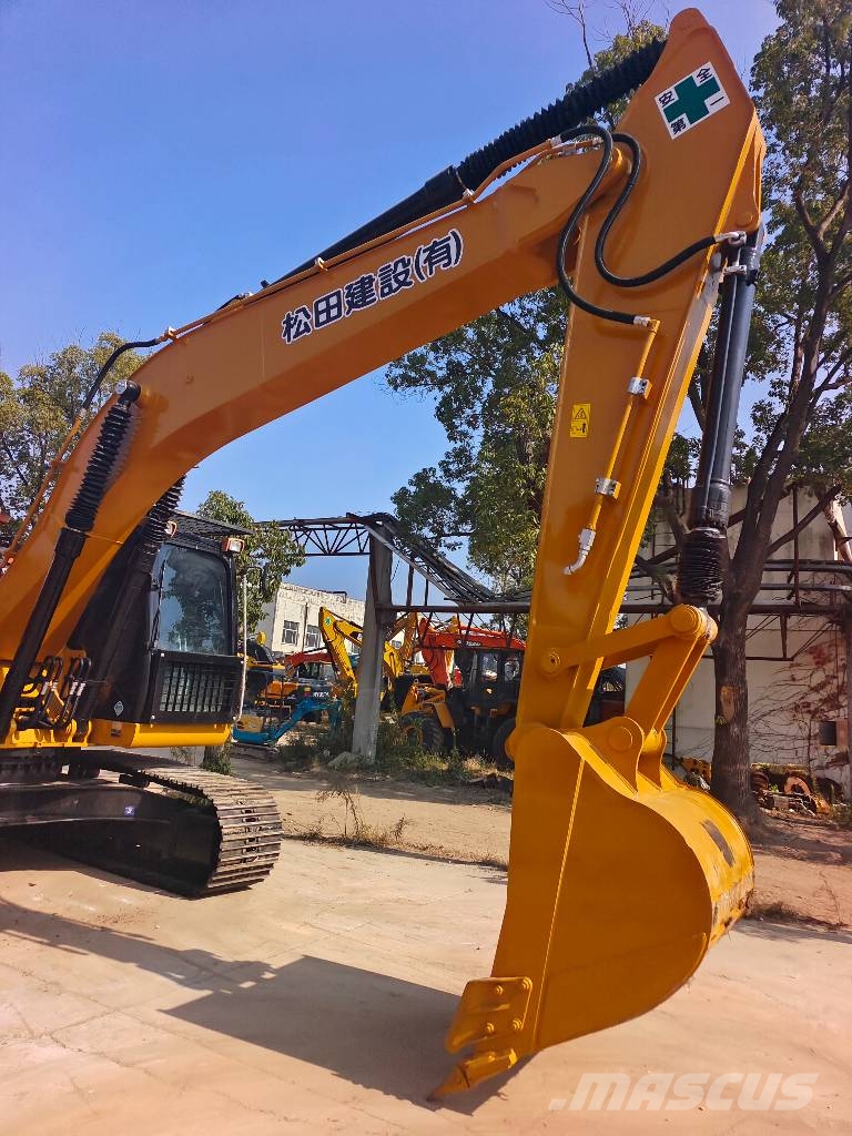 CAT 320 D - 28th Anniversary Promotion Price Crawler excavators