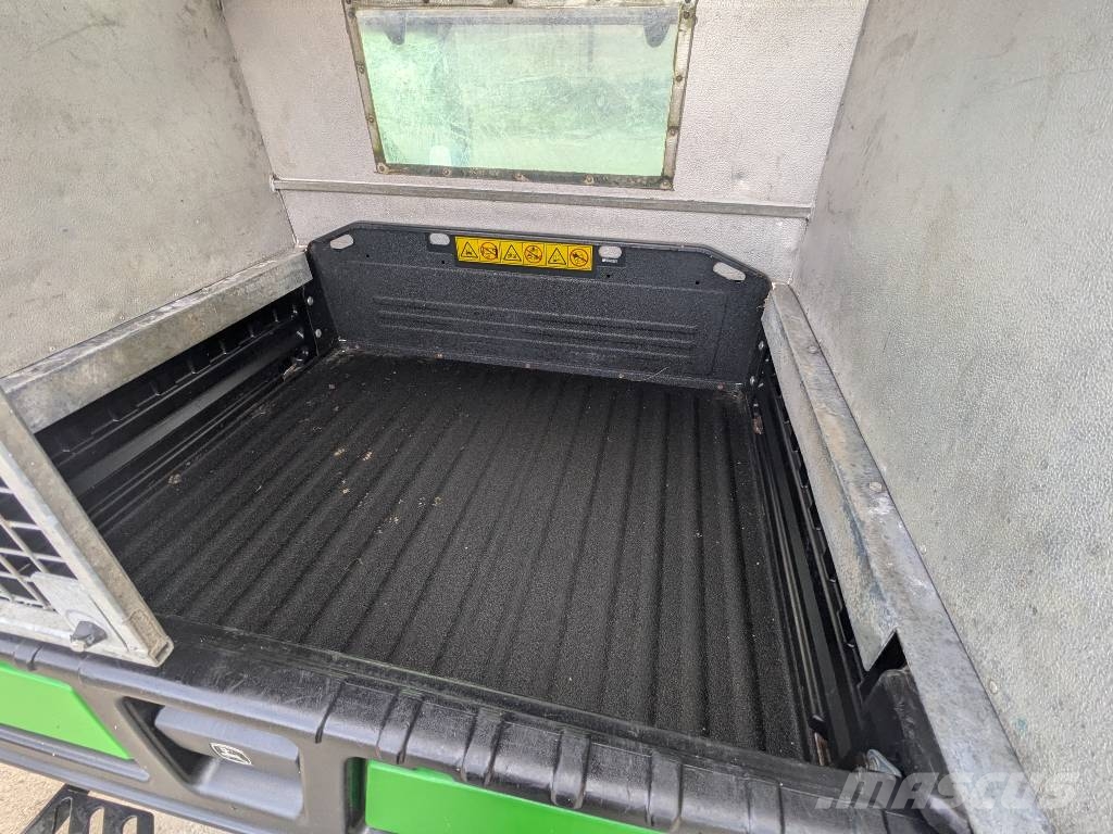 John Deere 855 D Utility machines