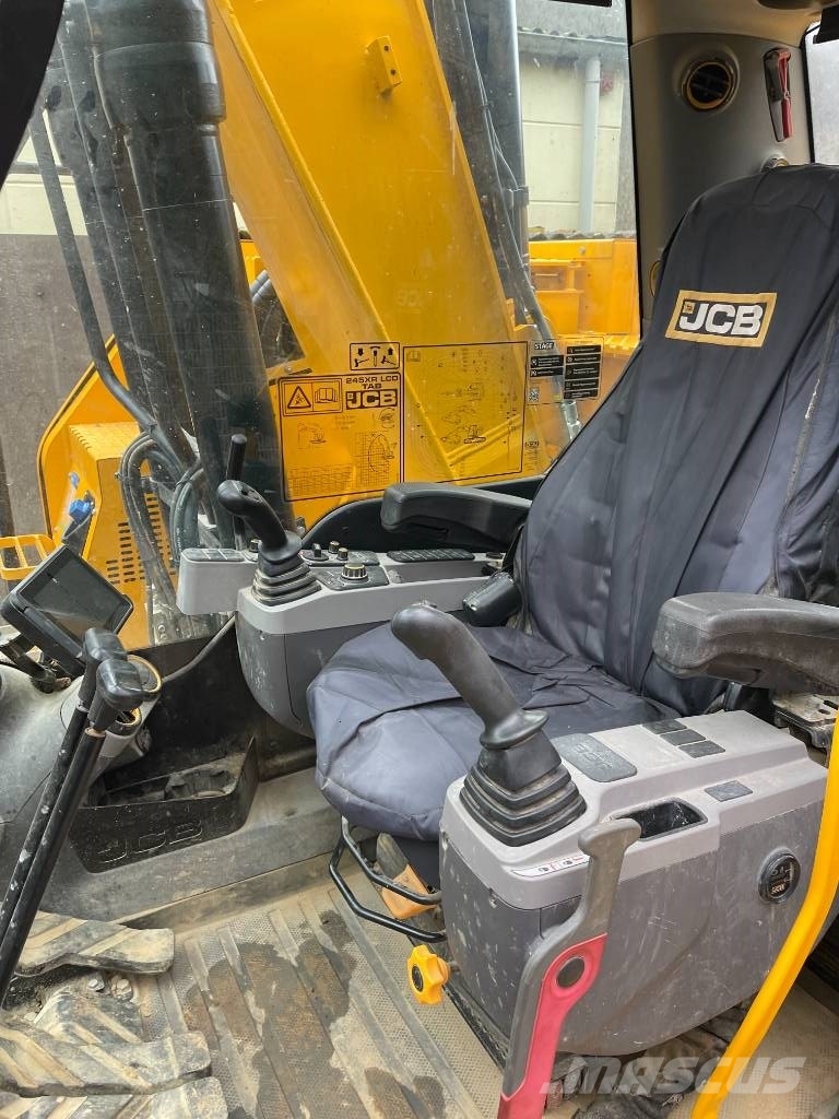 JCB 245 XR Rupsgraafmachines