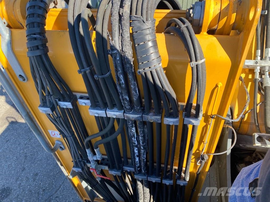 Liebherr LH 26 M Industry-Litronic endommagée Pelle sur pneus