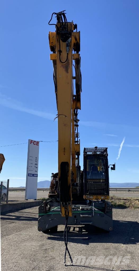 Liebherr LH 26 M Industry-Litronic endommagée Pelle sur pneus