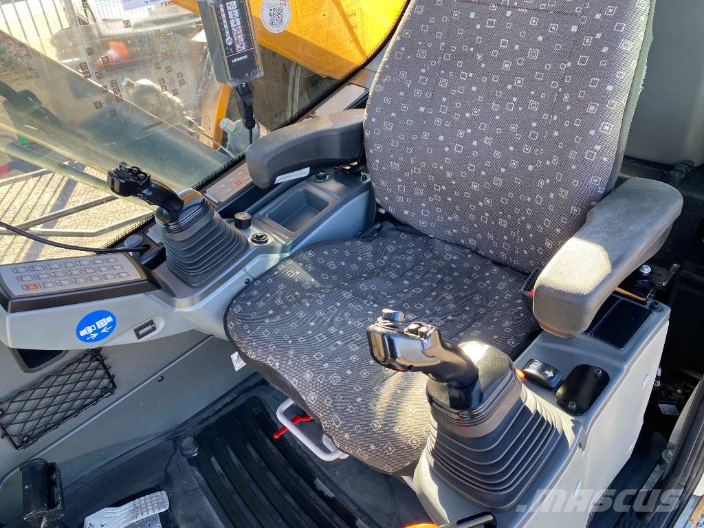 Liebherr LH 26 M Industry-Litronic endommagée Pelle sur pneus