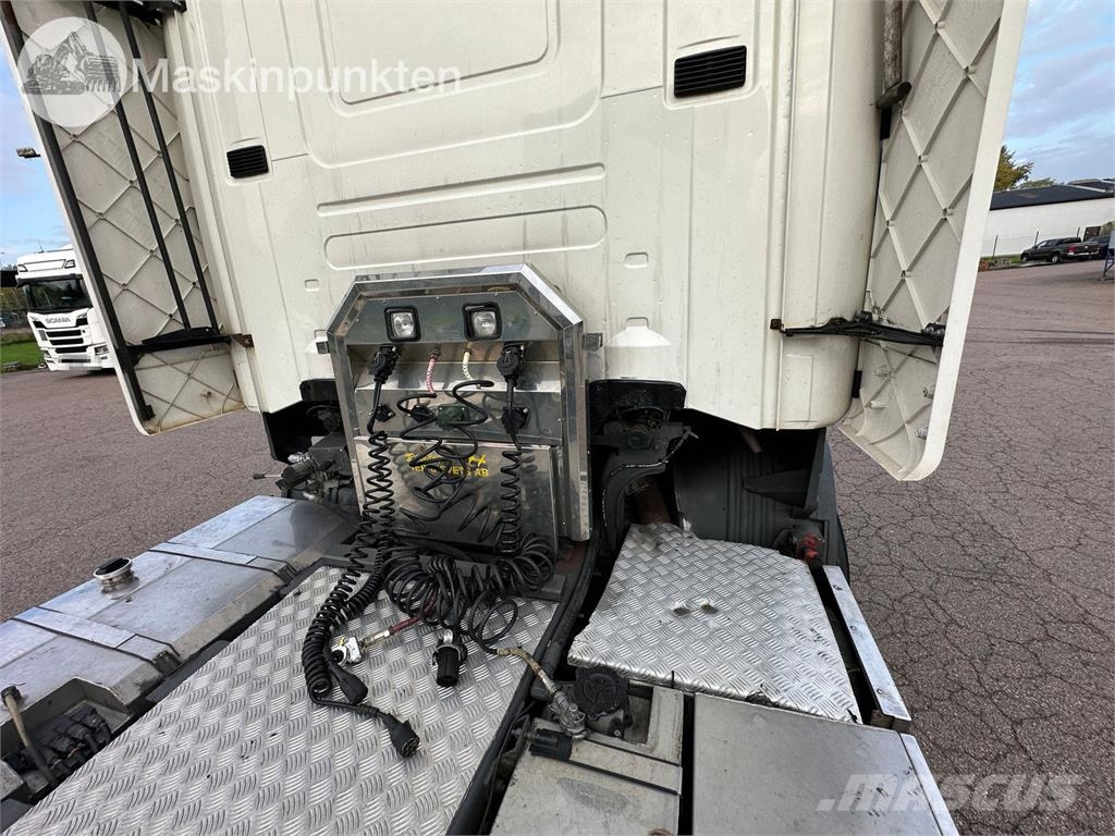 Scania R480LA6X2MNB Sattelzugmaschinen
