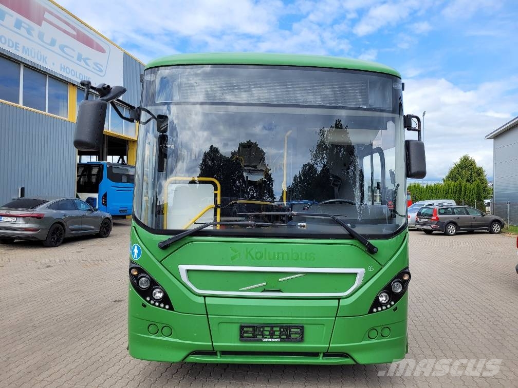Volvo B8R 8900 6X2 EURO6 2 UNITS Überlandbusse