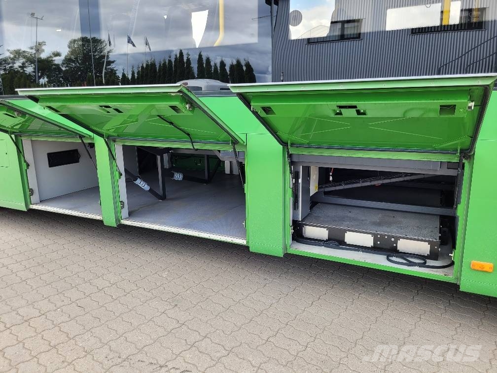 Volvo B8R 8900 6X2 EURO6 2 UNITS Überlandbusse