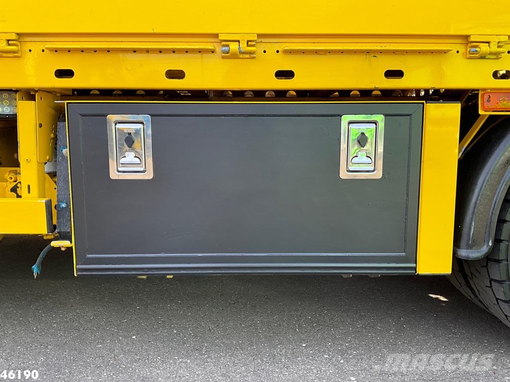 Volvo FE 210 Palfinger 7 Tonmeter laadkraan Just 82.979 Grues tout terrain