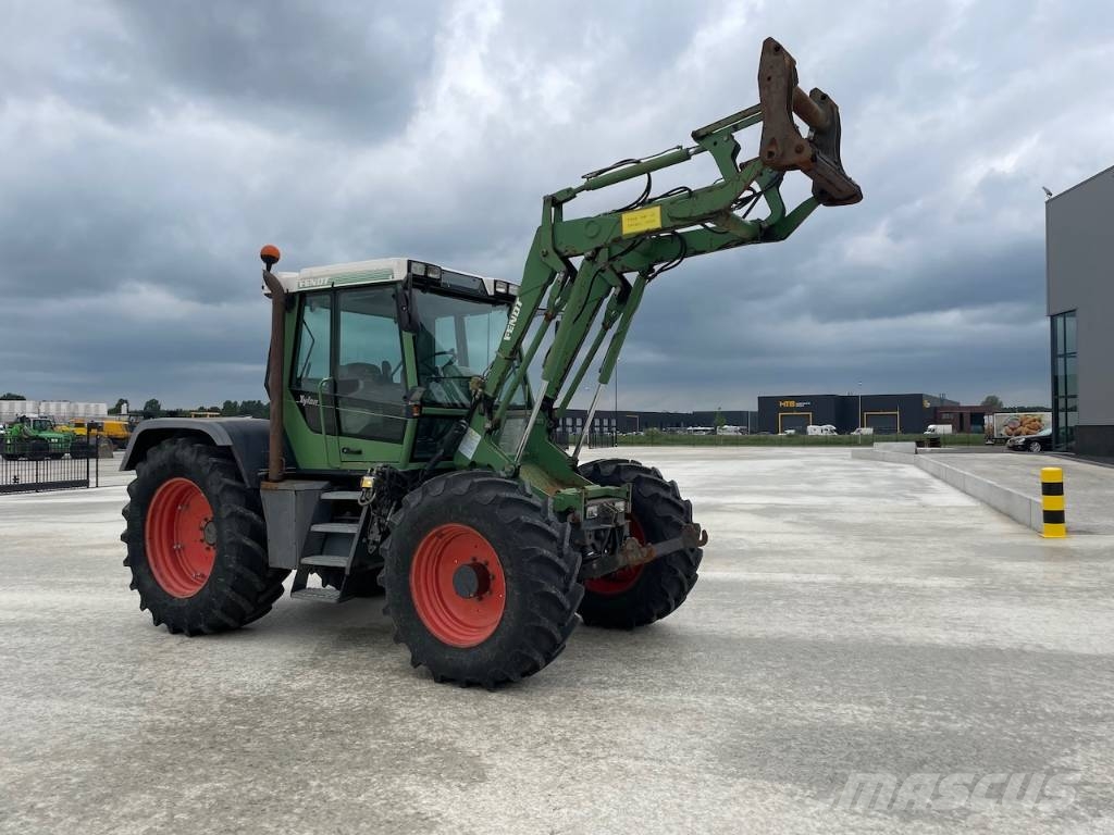 Fendt Xylon 522 Tractors