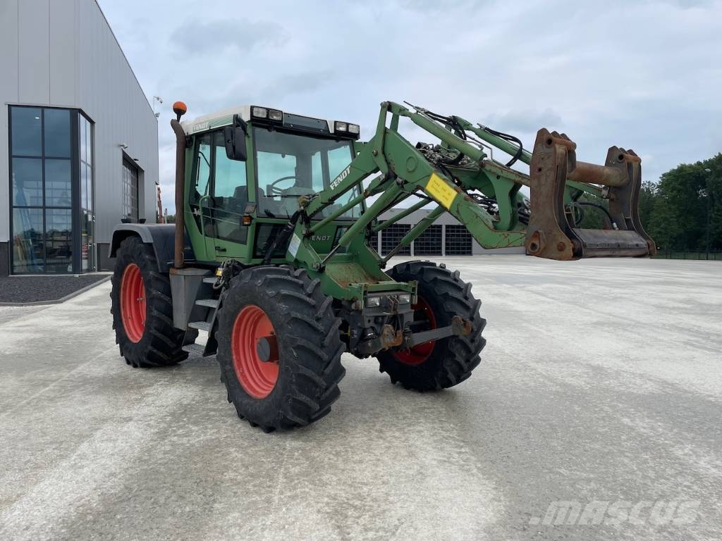 Fendt Xylon 522 Tractors