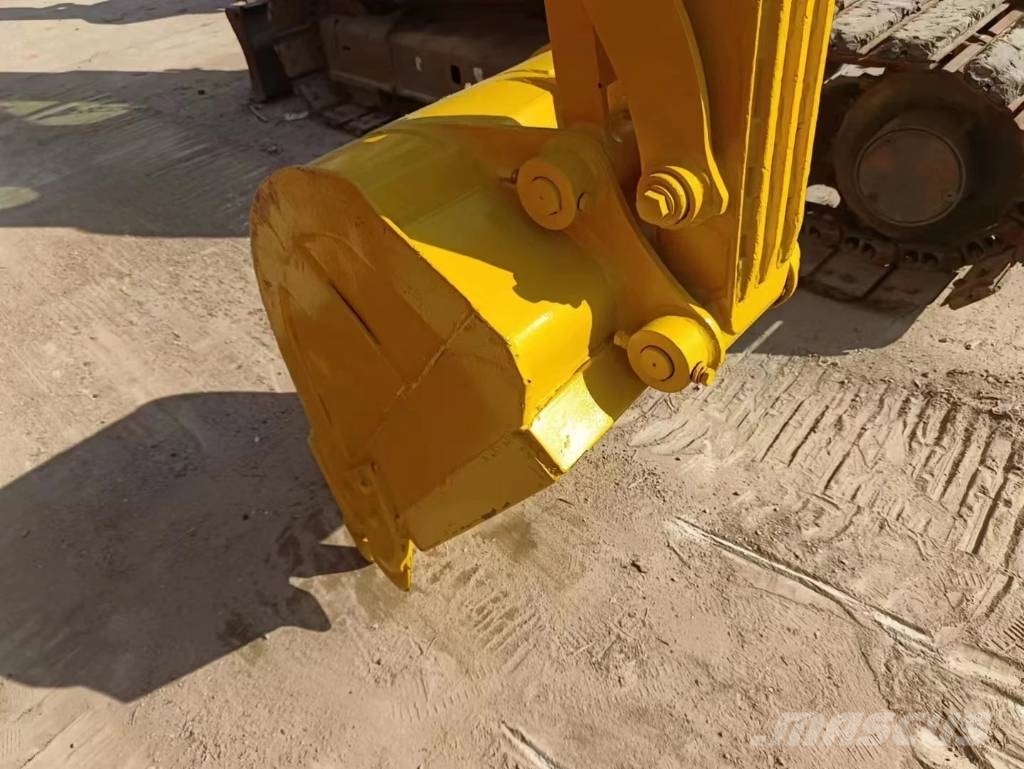 Komatsu PC55MR Εκσκαφάκι (διαβολάκι) < 7t