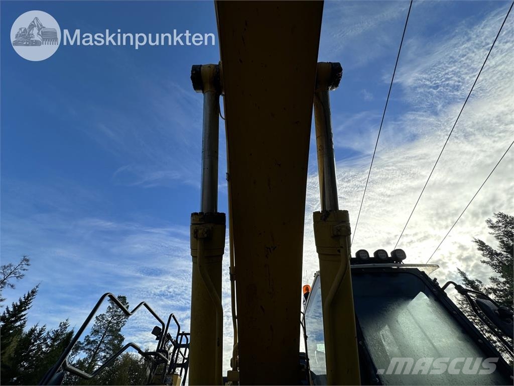 Komatsu HB365LC-3 Rupsgraafmachines