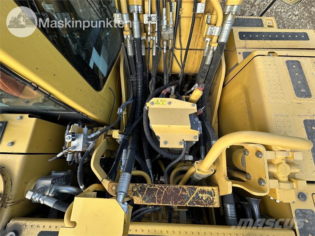 Komatsu HB365LC-3 Rupsgraafmachines