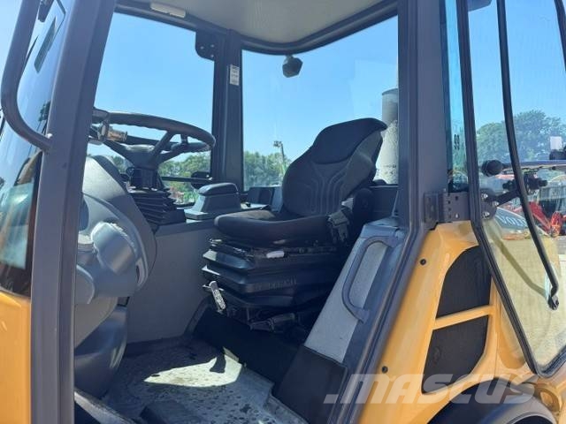 Volvo L 20 F لوادر بعجل
