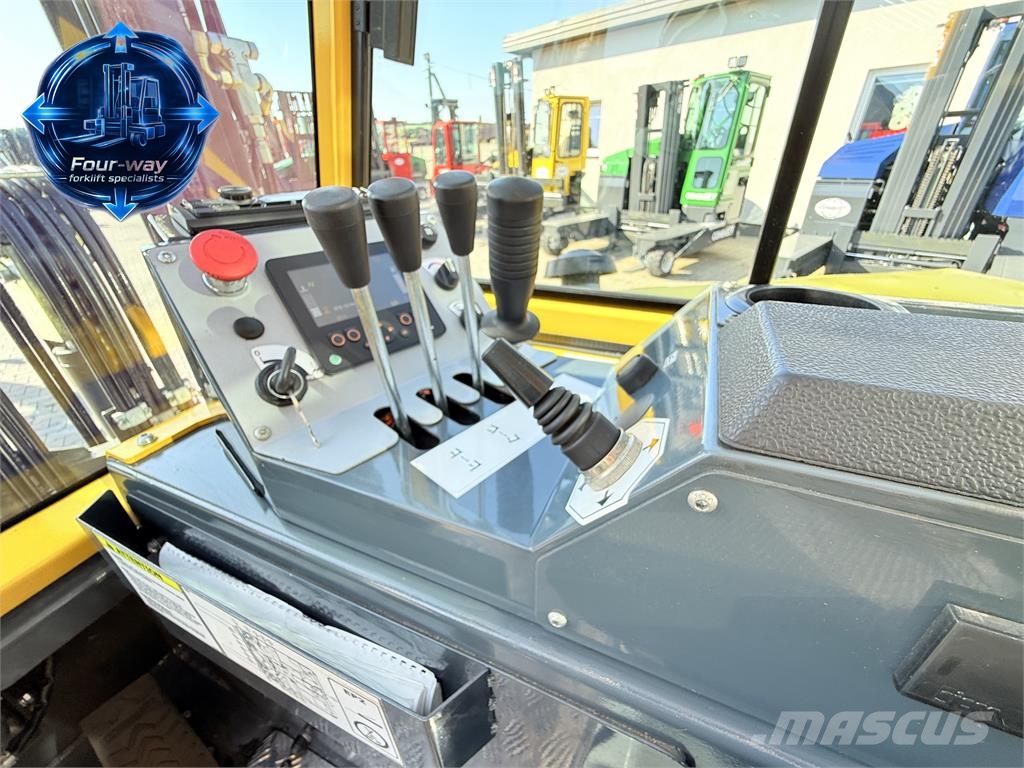 Combilift CB4000 | DIESEL | 5200 MM TRIPLEX MAST | FORK POSI 4 vías o cuatro caminos