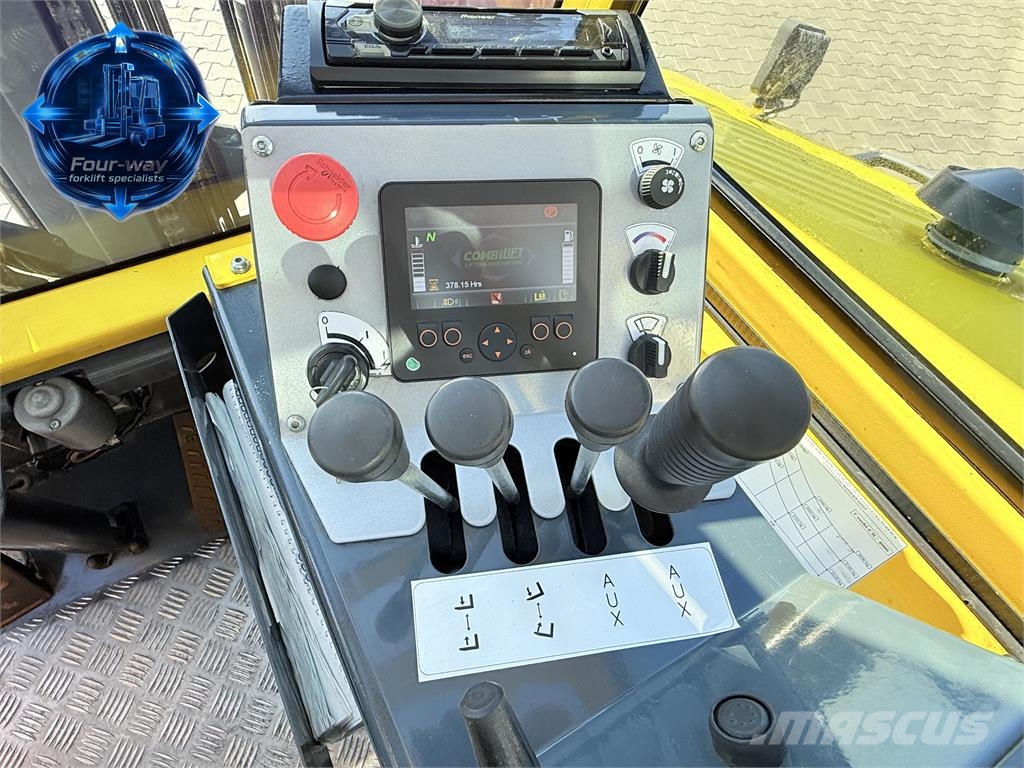 Combilift CB4000 | DIESEL | 5200 MM TRIPLEX MAST | FORK POSI 4 vías o cuatro caminos