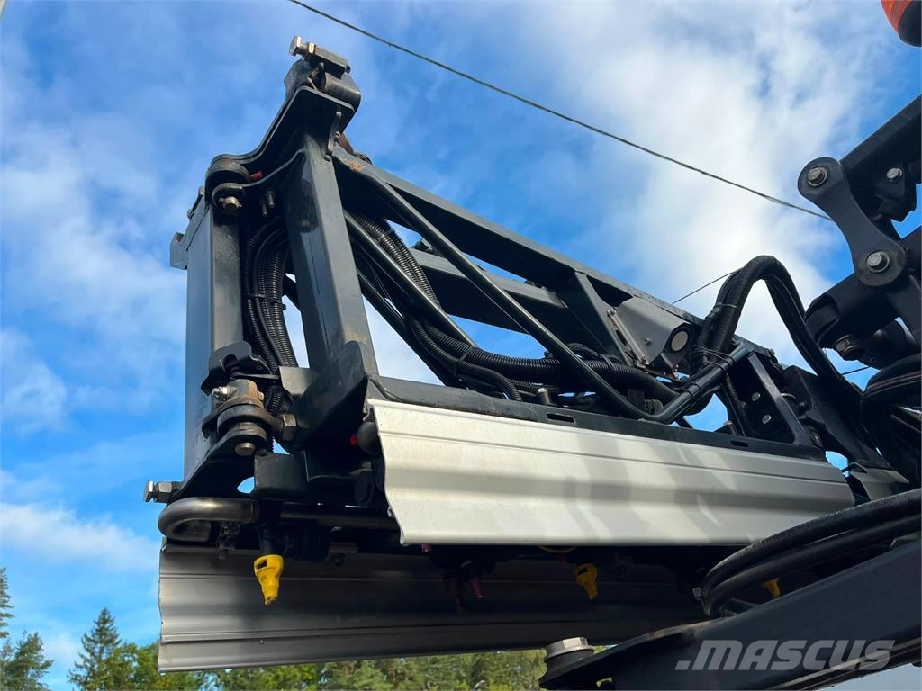 Horsch Leeb 12 TD 牵引式喷雾机