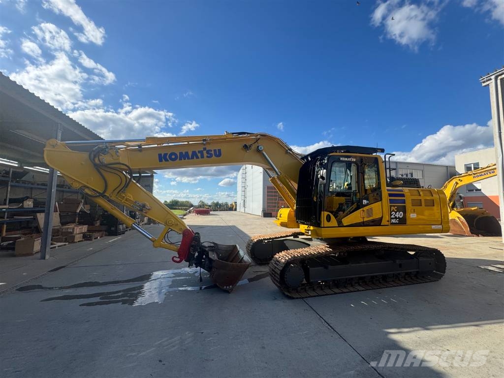 Komatsu PC 240 NLC-11 履带挖掘机