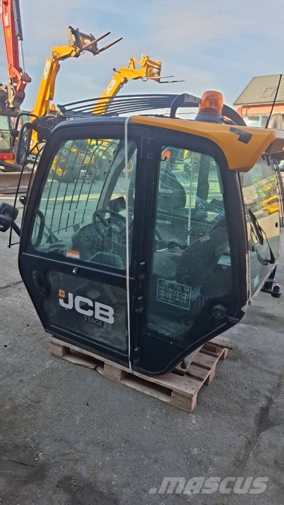 JCB Cabina Kabine i unutrašnjost
