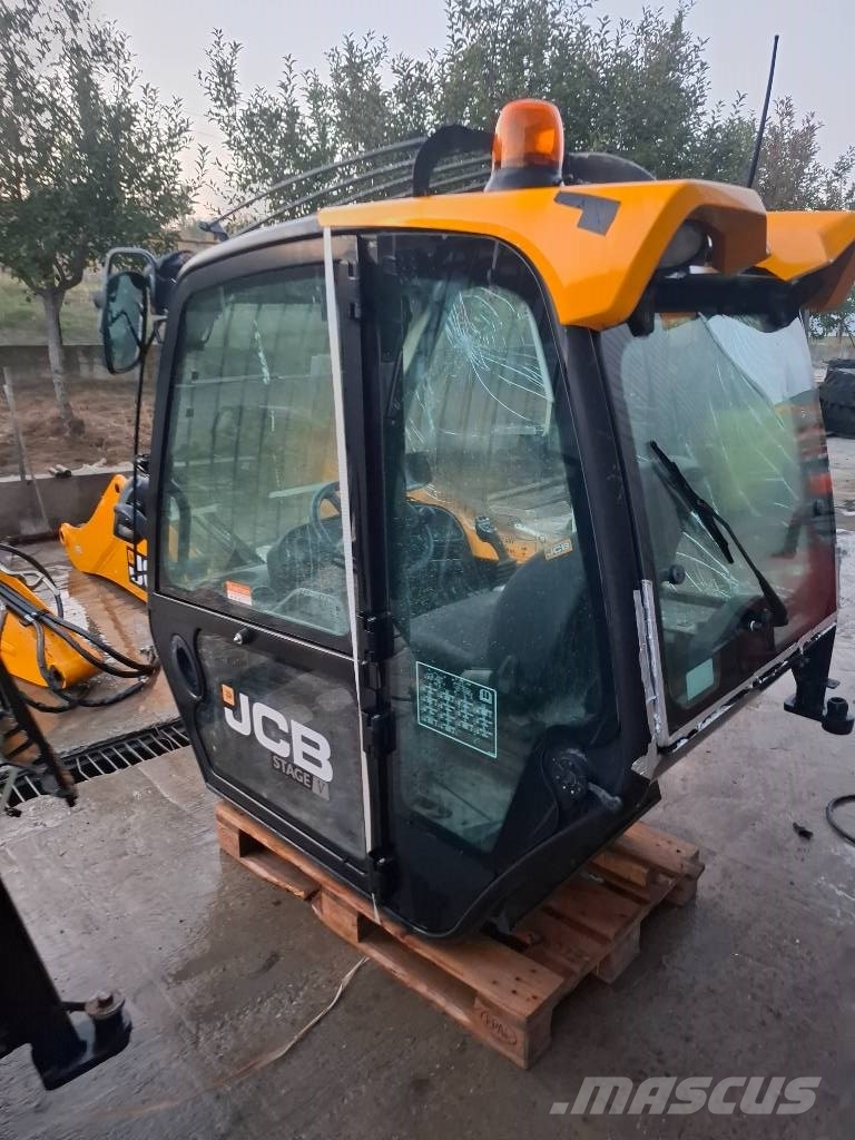 JCB Cabina Kabine i unutrašnjost