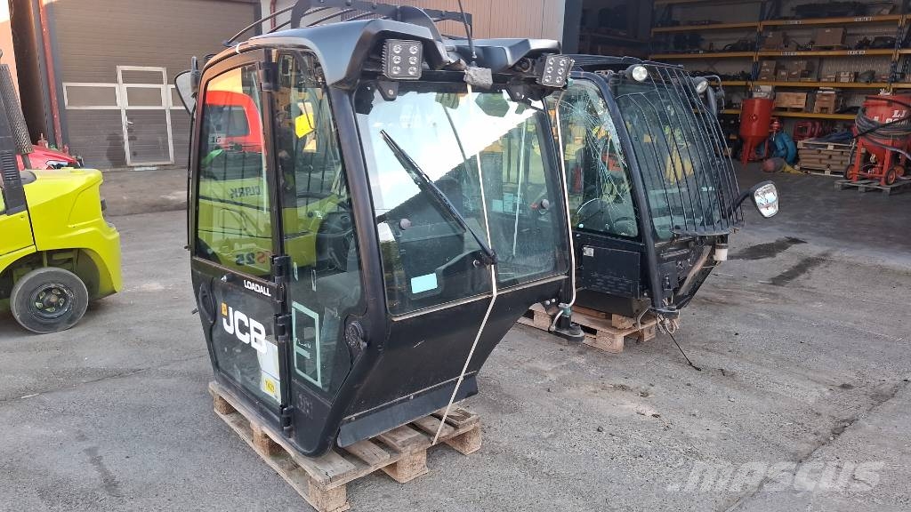 JCB Cabina Kabine i unutrašnjost