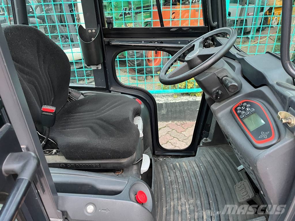 Linde P80 V-4202 IO Cabeza tractora