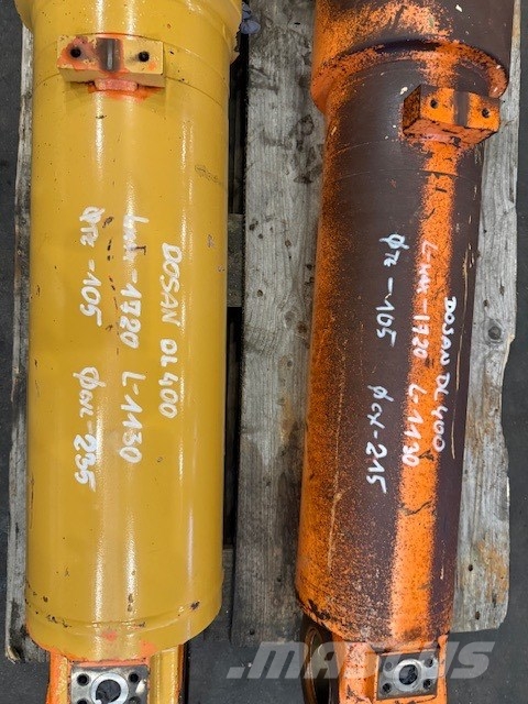 Doosan DL 400 HYDRAULIC CYLINDER Hidráulicos
