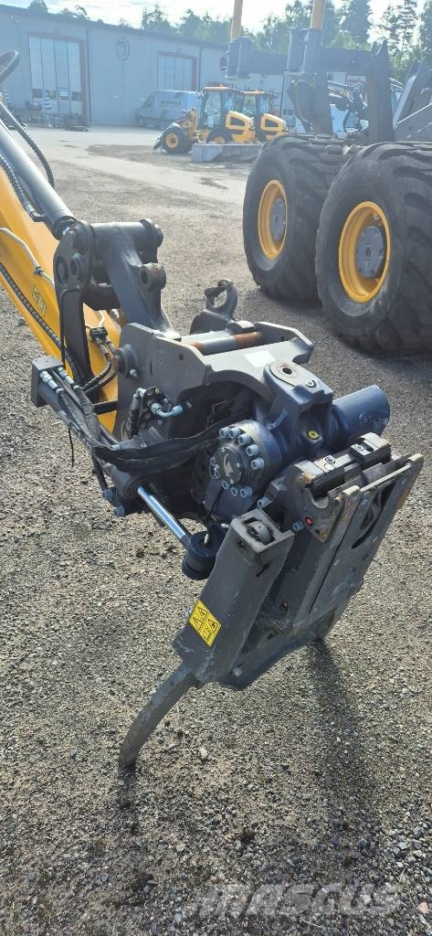 JCB 86 C-2 中型挖掘机