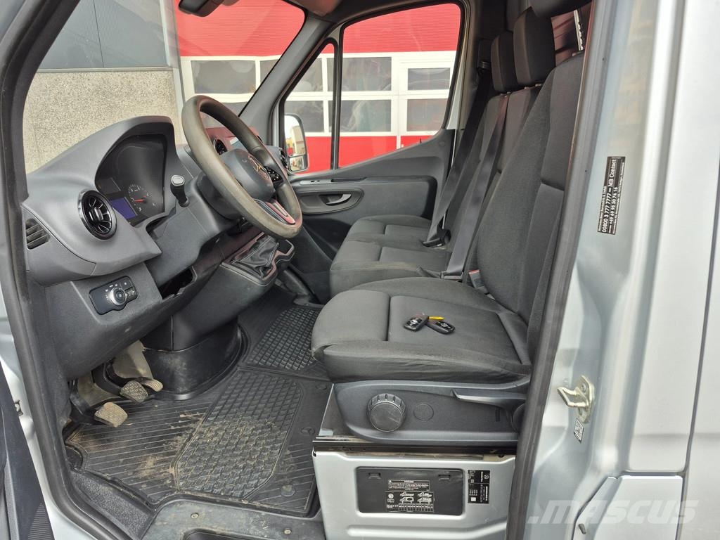 Mercedes-Benz Sprinter 211 Vehículos de caha cerrada