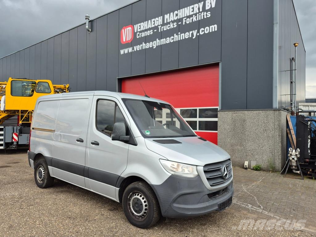 Mercedes-Benz Sprinter 211 Vehículos de caha cerrada