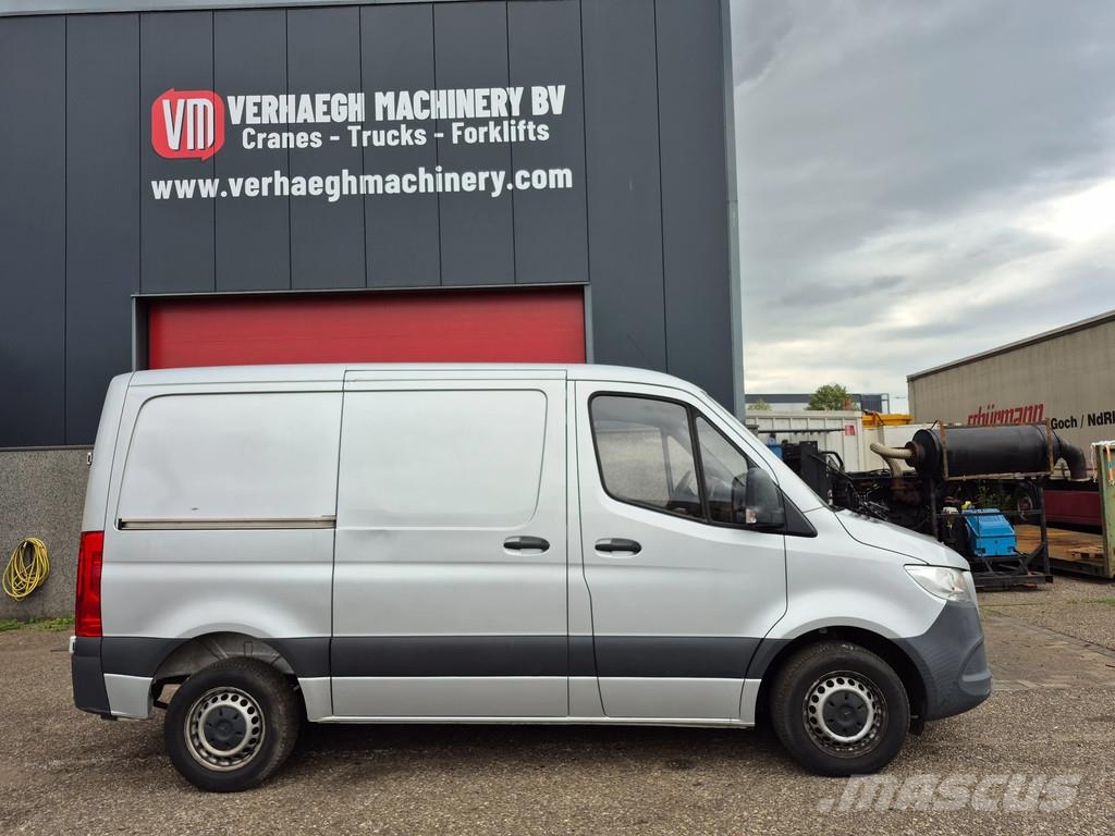 Mercedes-Benz Sprinter 211 Vehículos de caha cerrada