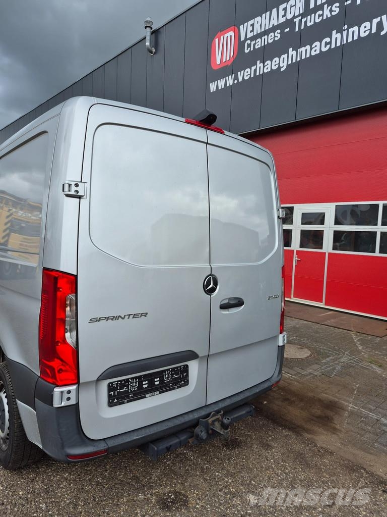 Mercedes-Benz Sprinter 211 Vehículos de caha cerrada