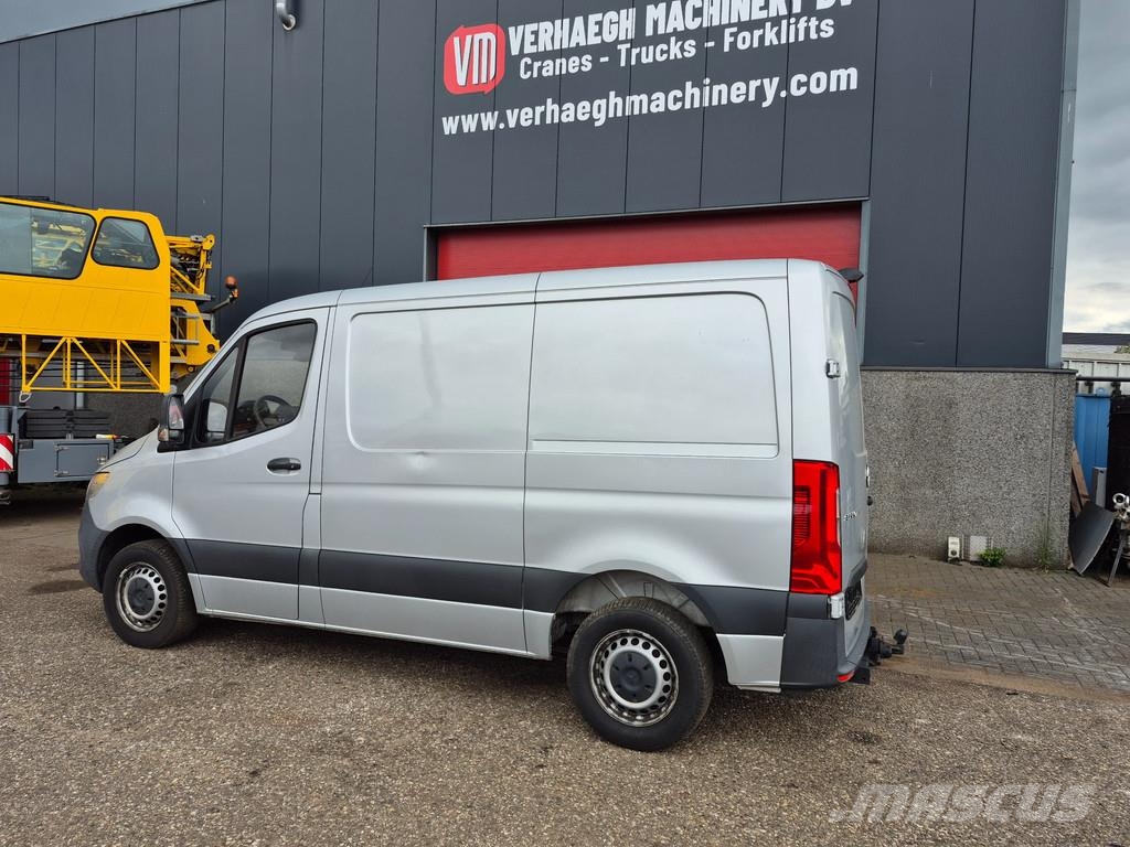Mercedes-Benz Sprinter 211 Vehículos de caha cerrada