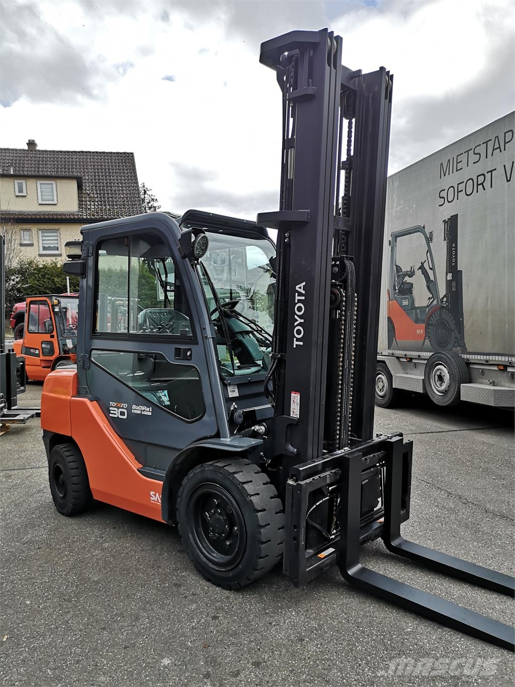 Toyota 02-8FDF30 Diesel forklifts