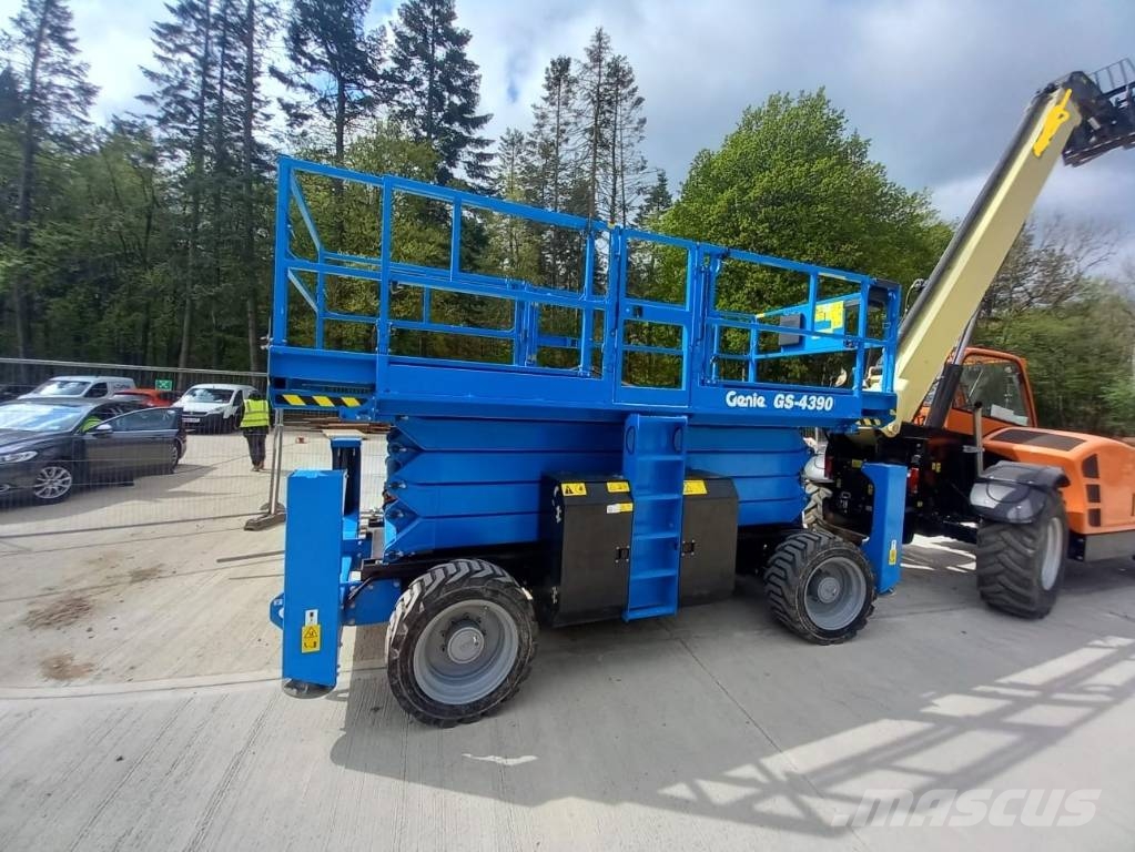 Genie GS 4390 RT Škaraste platforme