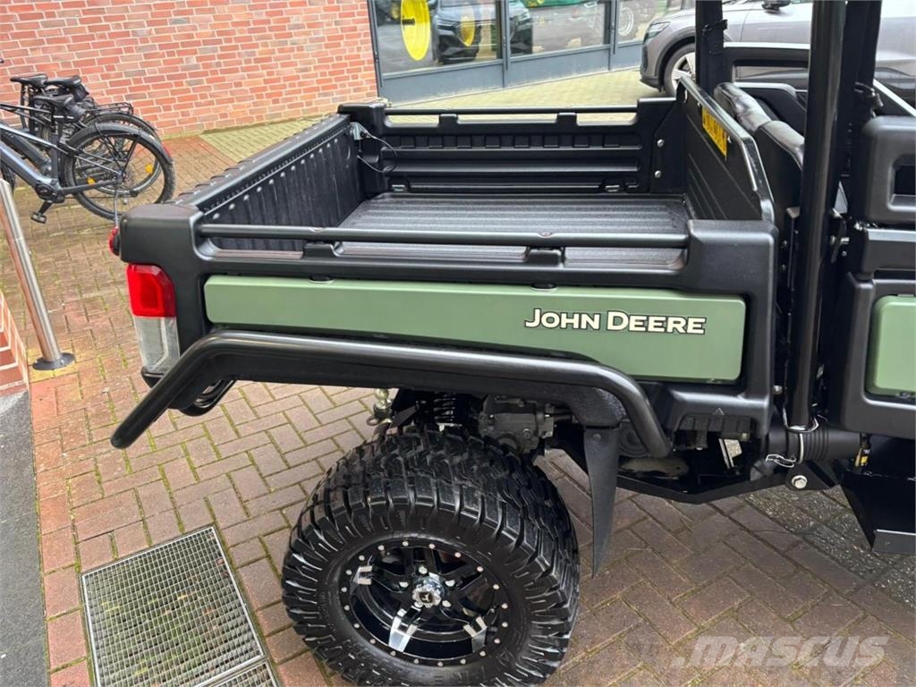 John Deere Gator XUV855M S4 مركبات لجميع التضاريس