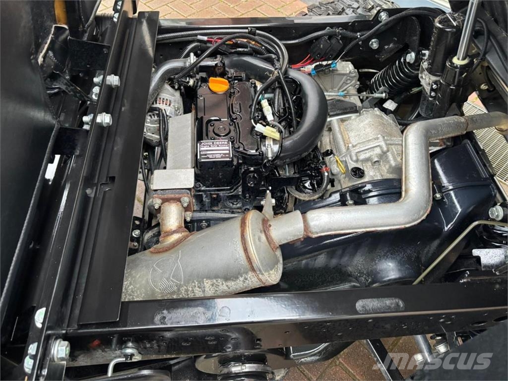 John Deere Gator XUV855M S4 مركبات لجميع التضاريس